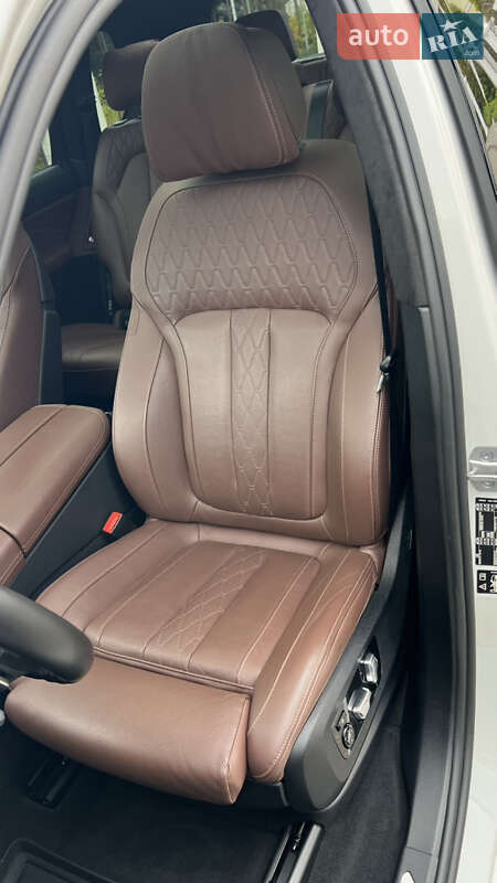 Внедорожник / Кроссовер BMW X7 2021 в Виннице