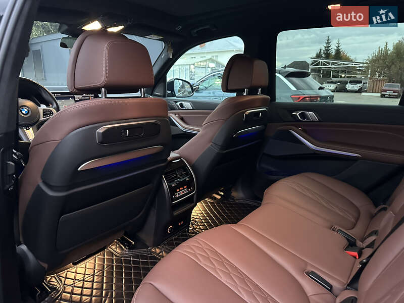 Внедорожник / Кроссовер BMW X7 2022 в Черновцах фото 22 Внедорожник / Кроссовер BMW X7 2022 в Черновцах