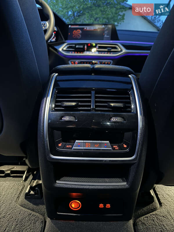 Внедорожник / Кроссовер BMW X7 2021 в Киеве фото 15 Внедорожник / Кроссовер BMW X7 2021 в Киеве