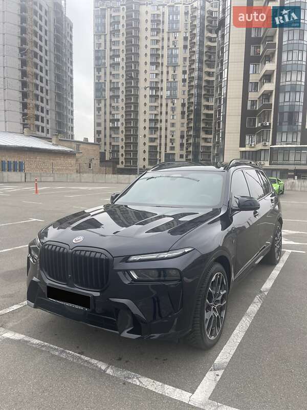Внедорожник / Кроссовер BMW X7 2024 в Киеве фото 4 Внедорожник / Кроссовер BMW X7 2024 в Киеве