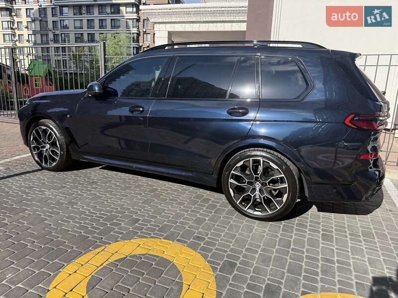 Внедорожник / Кроссовер BMW X7 2024 в Киеве фото 15 Внедорожник / Кроссовер BMW X7 2024 в Киеве