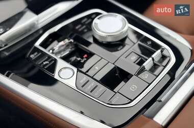 Внедорожник / Кроссовер BMW X7 2024 в 