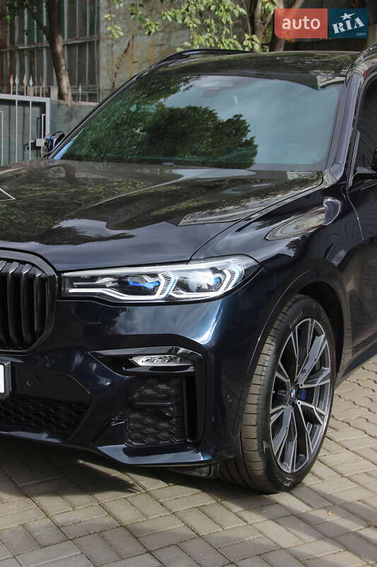 Внедорожник / Кроссовер BMW X7 2021 в Черкассах фото 3 Внедорожник / Кроссовер BMW X7 2021 в Черкассах