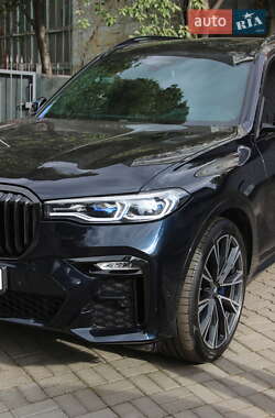 Внедорожник / Кроссовер BMW X7 2021 в  фото 3 Внедорожник / Кроссовер BMW X7 2021 в