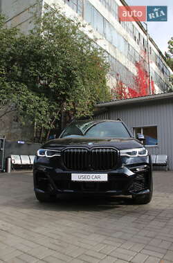 Внедорожник / Кроссовер BMW X7 2021 в  фото 13 Внедорожник / Кроссовер BMW X7 2021 в