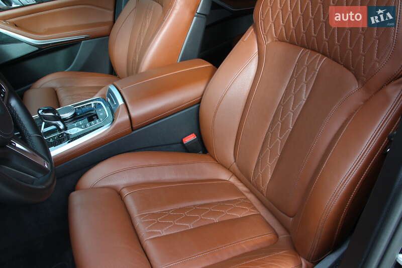 Внедорожник / Кроссовер BMW X7 2021 в Черкассах фото 30 Внедорожник / Кроссовер BMW X7 2021 в Черкассах