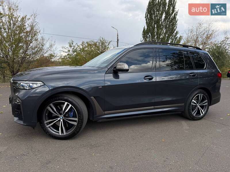 Внедорожник / Кроссовер BMW X7 2021 в Кривом Роге