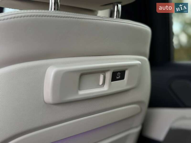 Внедорожник / Кроссовер BMW X7 2021 в Кривом Роге