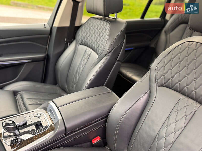 Позашляховик / Кросовер BMW X7 2020 в Львові