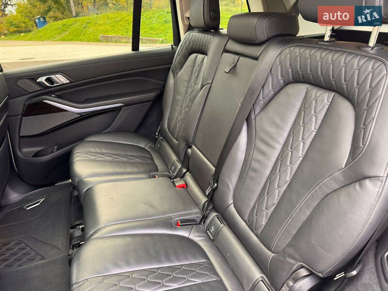Позашляховик / Кросовер BMW X7 2020 в Львові