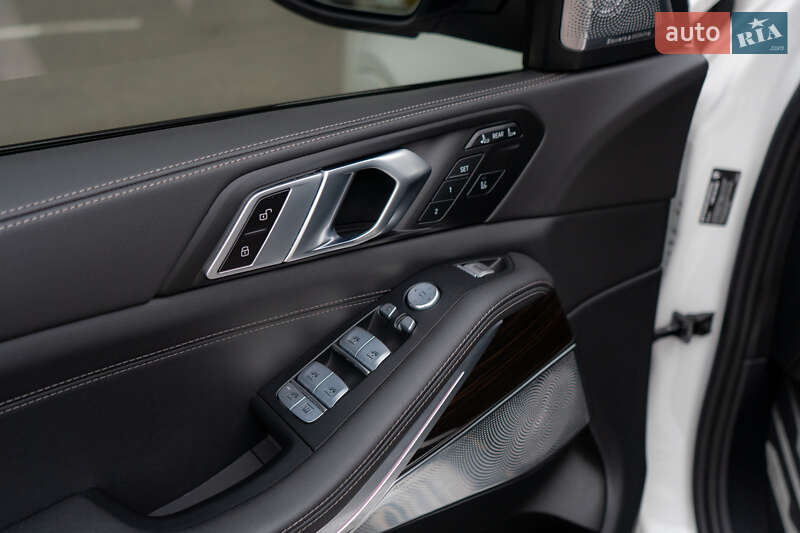 Внедорожник / Кроссовер BMW X7 2023 в Киеве фото 31 Внедорожник / Кроссовер BMW X7 2023 в Киеве