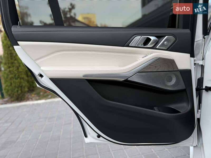 Позашляховик / Кросовер BMW X7 2021 в Львові фото 71 Позашляховик / Кросовер BMW X7 2021 в Львові