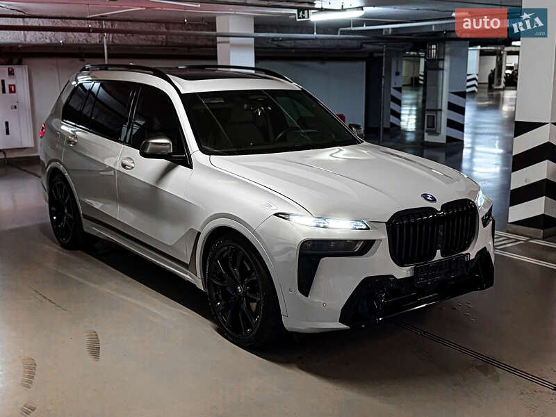 Внедорожник / Кроссовер BMW X7 2020 в Киеве