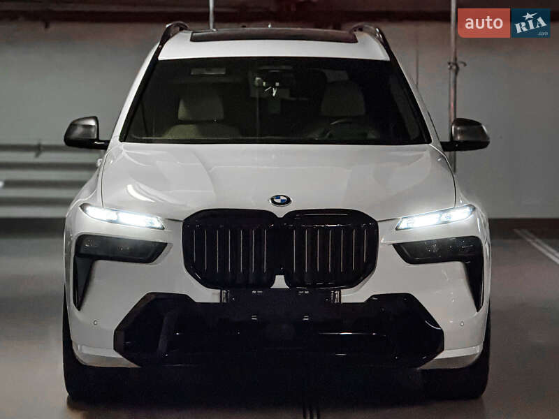 Внедорожник / Кроссовер BMW X7 2020 в Киеве