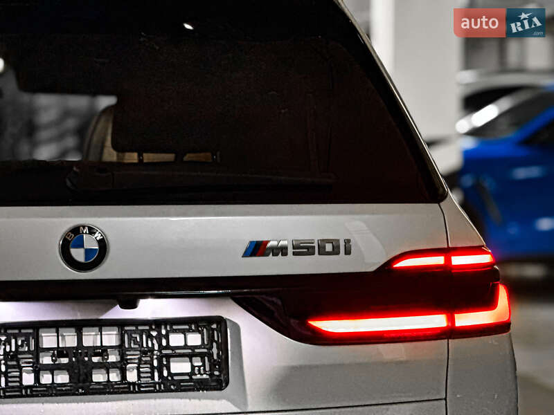 Внедорожник / Кроссовер BMW X7 2020 в Киеве