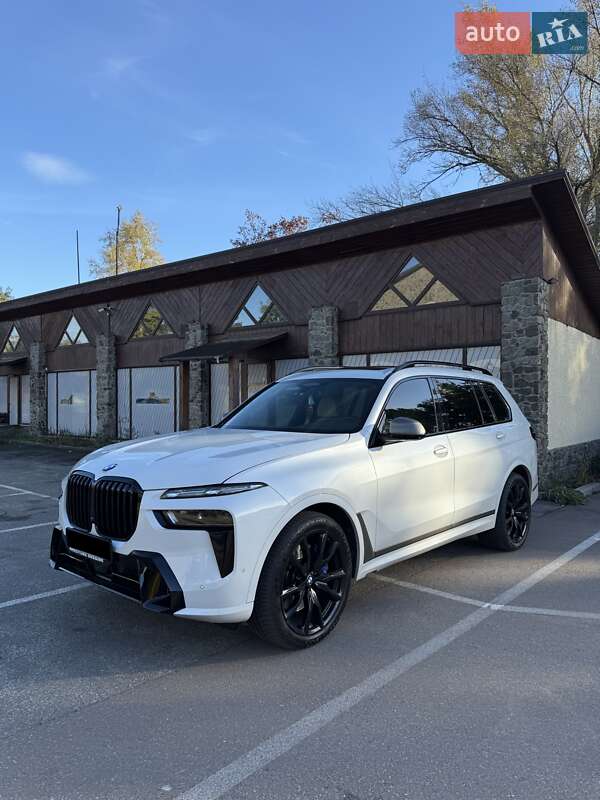 Внедорожник / Кроссовер BMW X7 2020 в Киеве
