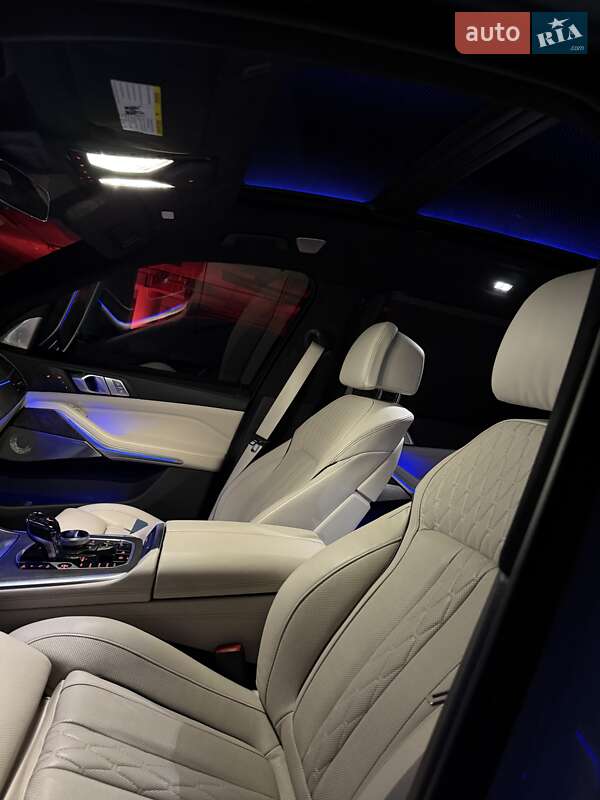 Внедорожник / Кроссовер BMW X7 2020 в Киеве