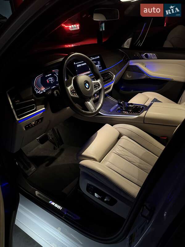 Внедорожник / Кроссовер BMW X7 2020 в Киеве