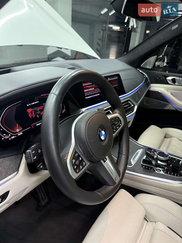 Внедорожник / Кроссовер BMW X7 2020 в Киеве
