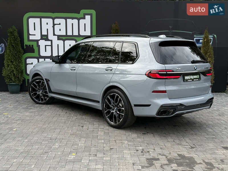 Позашляховик / Кросовер BMW X7 2022 в Києві