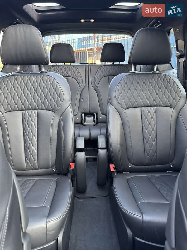 Внедорожник / Кроссовер BMW X7 2019 в Киеве фото 40 Внедорожник / Кроссовер BMW X7 2019 в Киеве