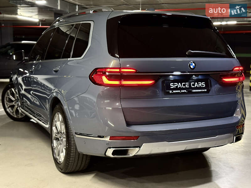 Внедорожник / Кроссовер BMW X7 2023 в Киеве
