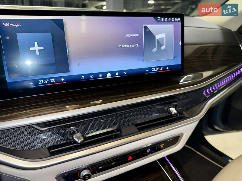 Внедорожник / Кроссовер BMW X7 2023 в Киеве