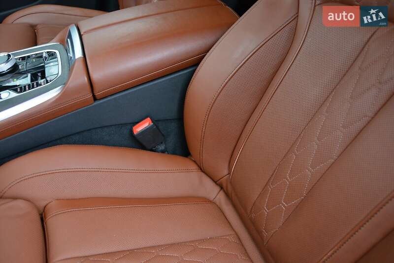 Внедорожник / Кроссовер BMW X7 2022 в Киеве фото 8 Внедорожник / Кроссовер BMW X7 2022 в Киеве