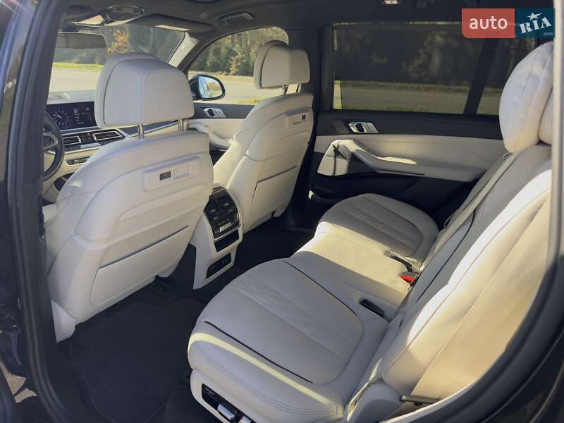 Внедорожник / Кроссовер BMW X7 2022 в Львове фото 12 Внедорожник / Кроссовер BMW X7 2022 в Львове