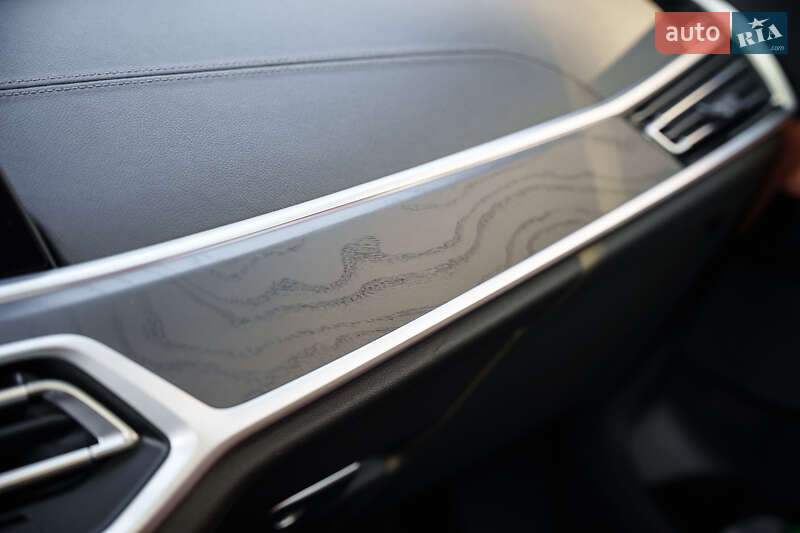 Внедорожник / Кроссовер BMW X7 2022 в Киеве