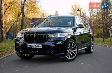 Внедорожник / Кроссовер BMW X7 2021 в Киеве