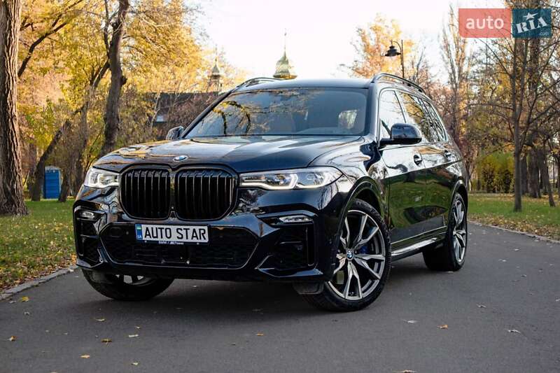 BMW X7 2021