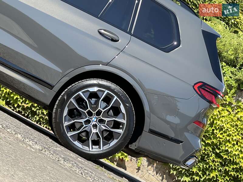 Внедорожник / Кроссовер BMW X7 2024 в Одессе фото 12 Внедорожник / Кроссовер BMW X7 2024 в Одессе