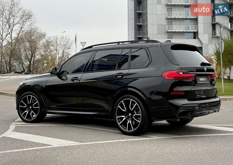 Позашляховик / Кросовер BMW X7 2022 в Києві