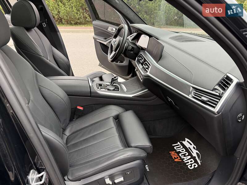 Позашляховик / Кросовер BMW X7 2022 в Києві