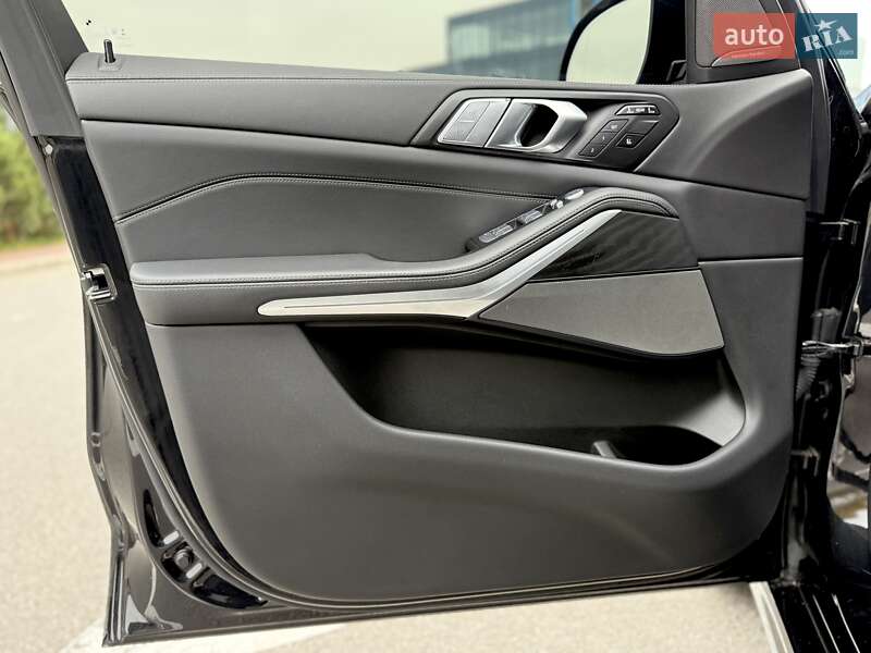 Позашляховик / Кросовер BMW X7 2022 в Києві