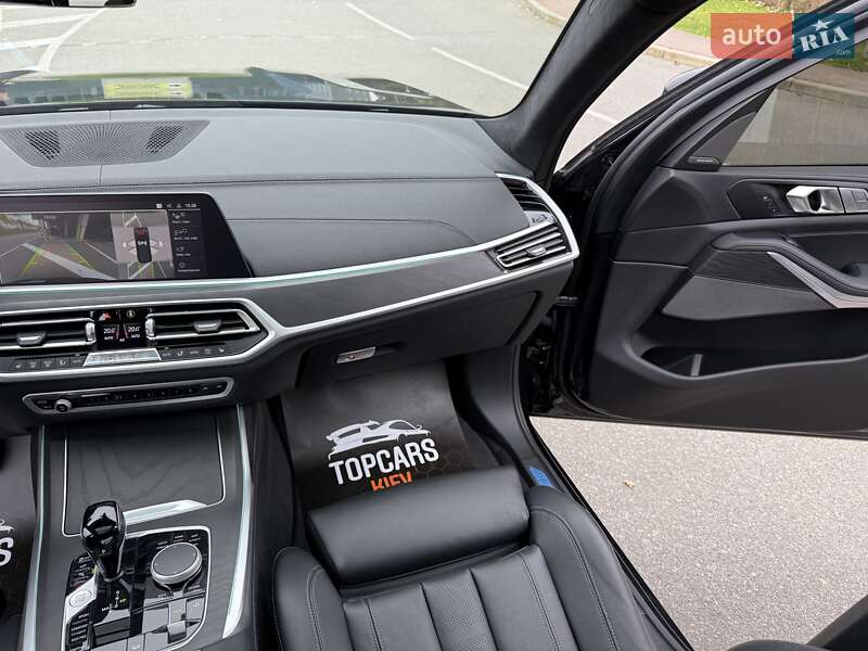 Позашляховик / Кросовер BMW X7 2022 в Києві