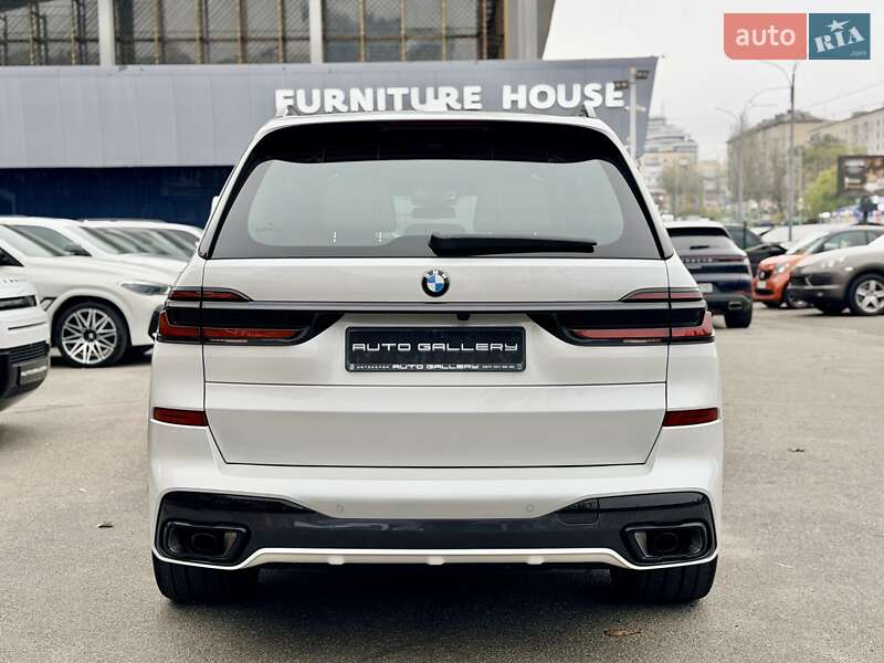 Внедорожник / Кроссовер BMW X7 2024 в Киеве