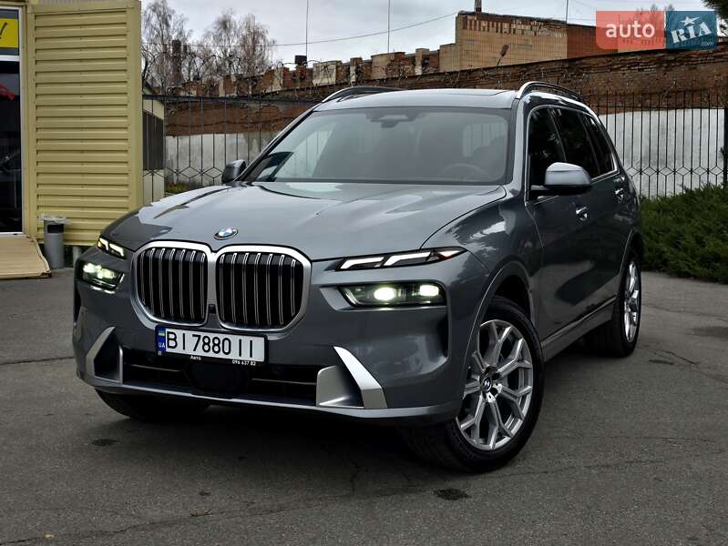 Позашляховик / Кросовер BMW X7 2023 в Києві