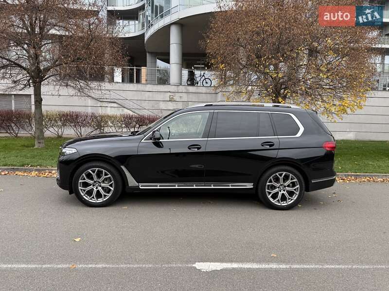 Внедорожник / Кроссовер BMW X7 2020 в Киеве