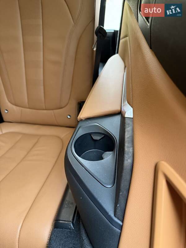 Внедорожник / Кроссовер BMW X7 2020 в Киеве