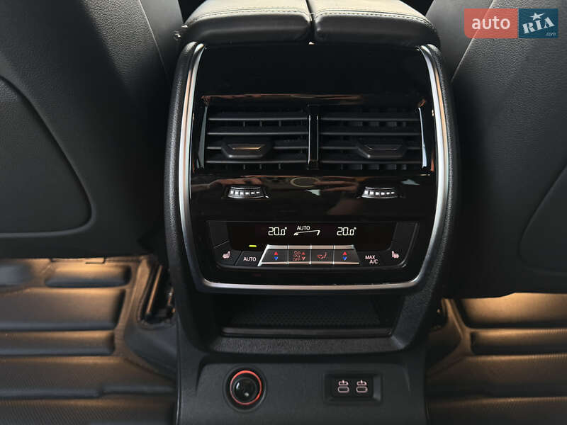 Внедорожник / Кроссовер BMW X7 2020 в Киеве фото 27 Внедорожник / Кроссовер BMW X7 2020 в Киеве