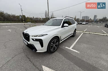 Внедорожник / Кроссовер BMW X7 2024 в Киеве