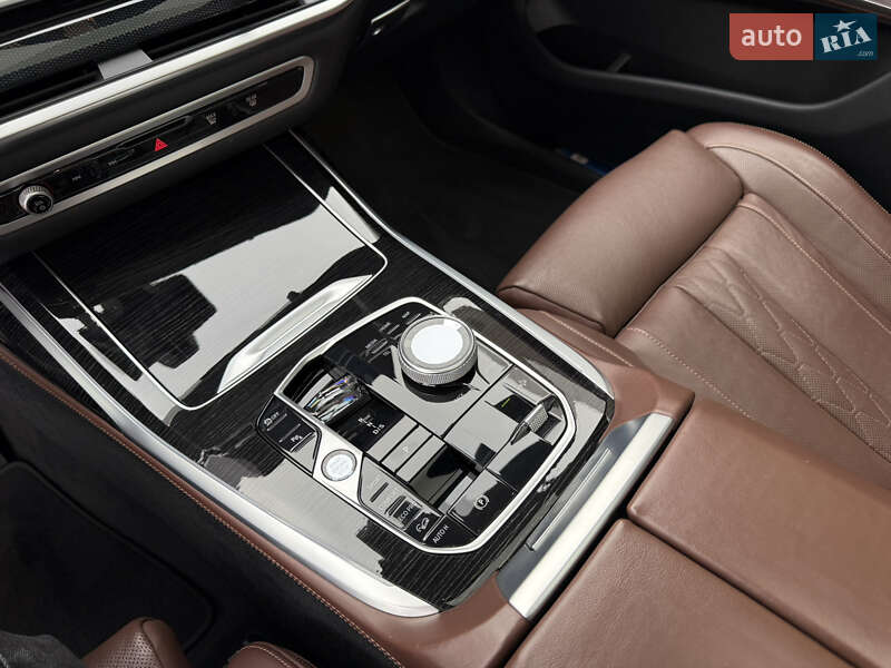 Внедорожник / Кроссовер BMW X7 2022 в Полтаве фото 28 Внедорожник / Кроссовер BMW X7 2022 в Полтаве