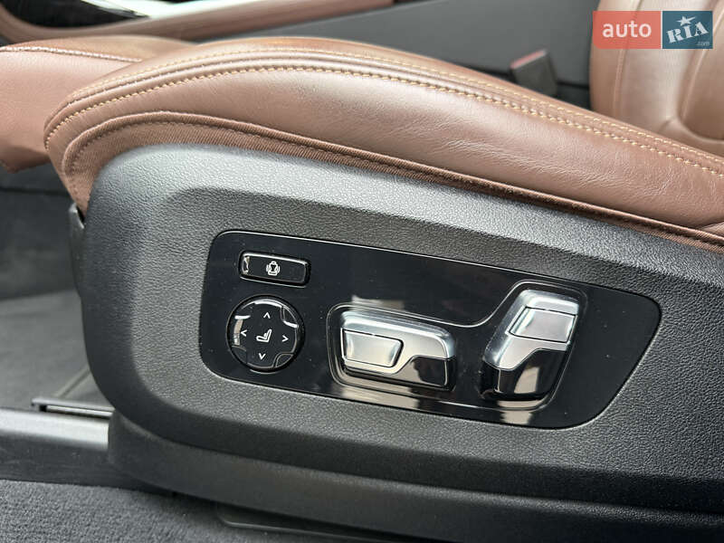 Внедорожник / Кроссовер BMW X7 2022 в Полтаве фото 41 Внедорожник / Кроссовер BMW X7 2022 в Полтаве