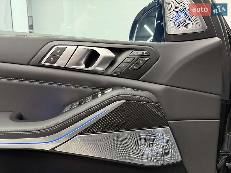 Внедорожник / Кроссовер BMW X7 2023 в Киеве