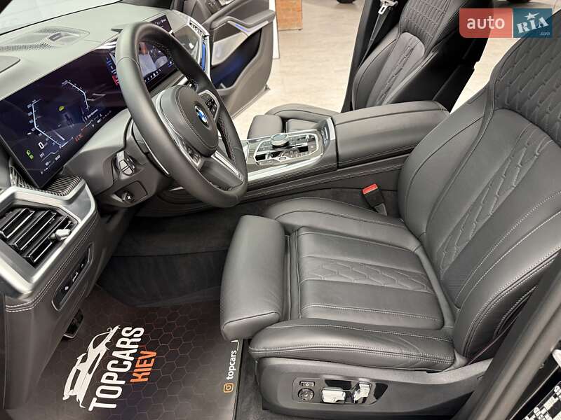 Внедорожник / Кроссовер BMW X7 2023 в Киеве