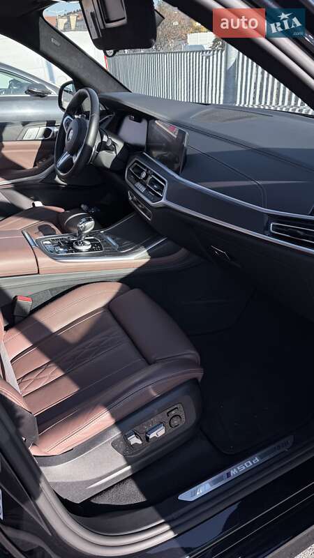 Внедорожник / Кроссовер BMW X7 2020 в Ровно