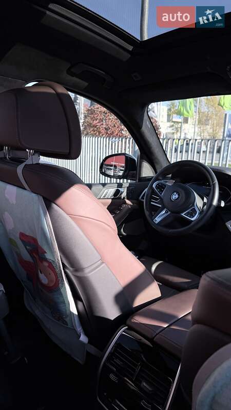 Внедорожник / Кроссовер BMW X7 2020 в Ровно