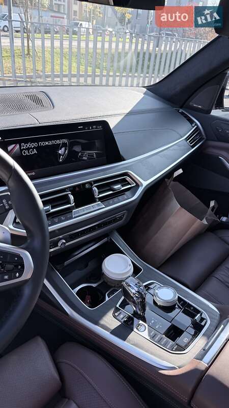 Внедорожник / Кроссовер BMW X7 2020 в Ровно